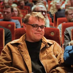 Københavnske lærere møder læreren, der filmede Putins skolepropaganda: "Rammer direkte i lærerhjertet"