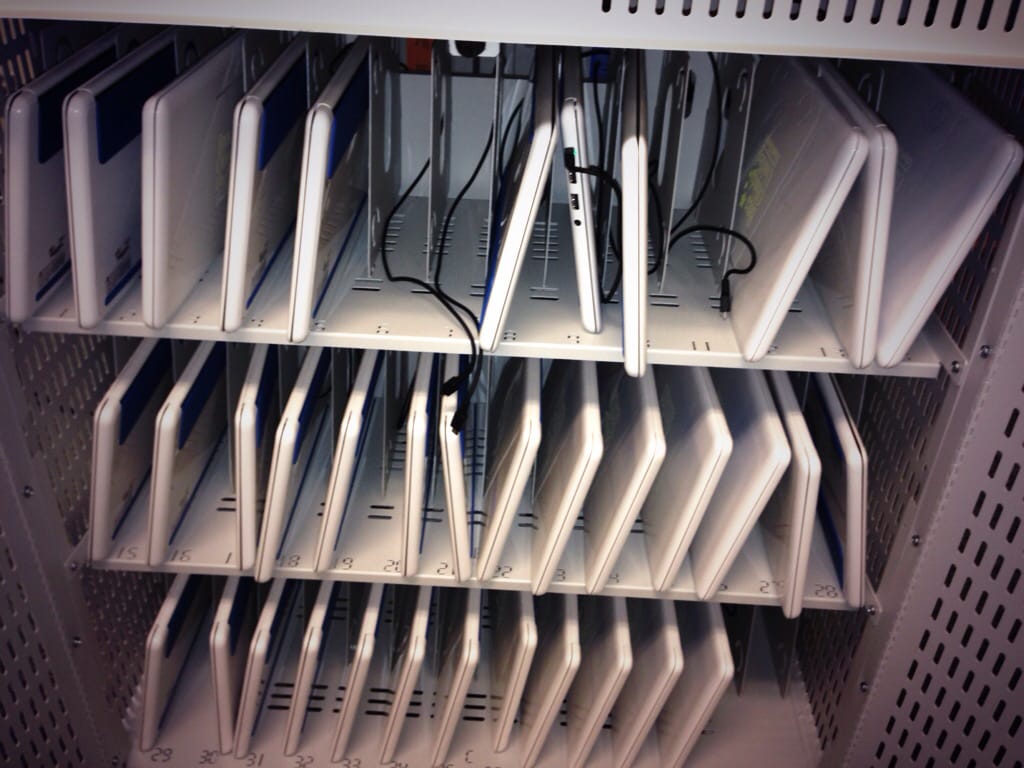Featured image for Kommune politianmeldt efter tyveri af skolecomputere