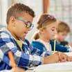 Featured image for Aftale klar: S&aring;dan skal skoletiden holdes fri for mobil-distraktioner
