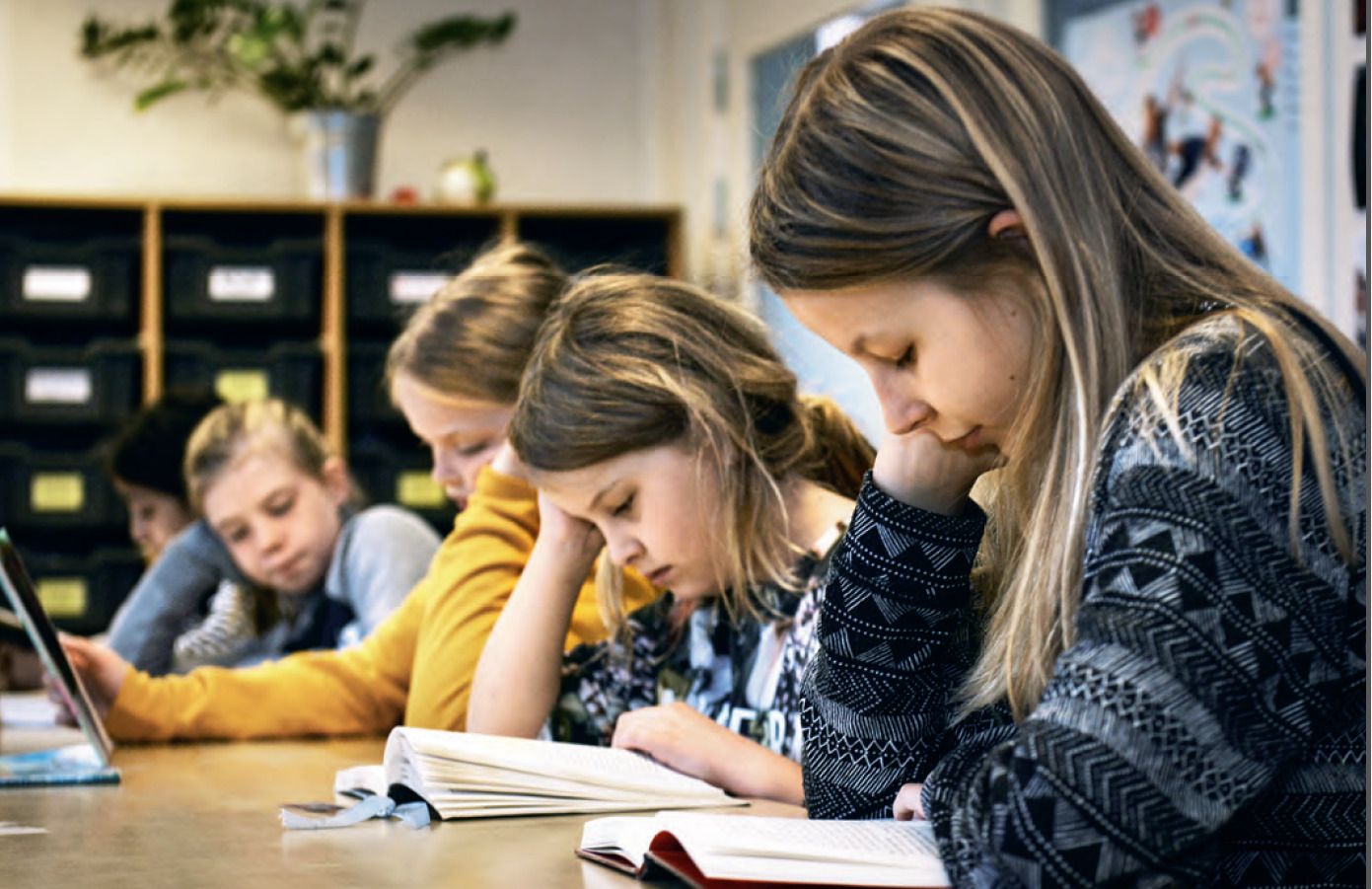 Danske elever falder markant tilbage i international læseundersøgelse