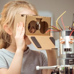 Fond tildeler penge til makerspaces i syv kommuner