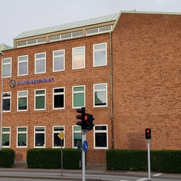 Regerings­undersøgelse: Sveriges privatejede skoler kan underlægges offentlighedsloven