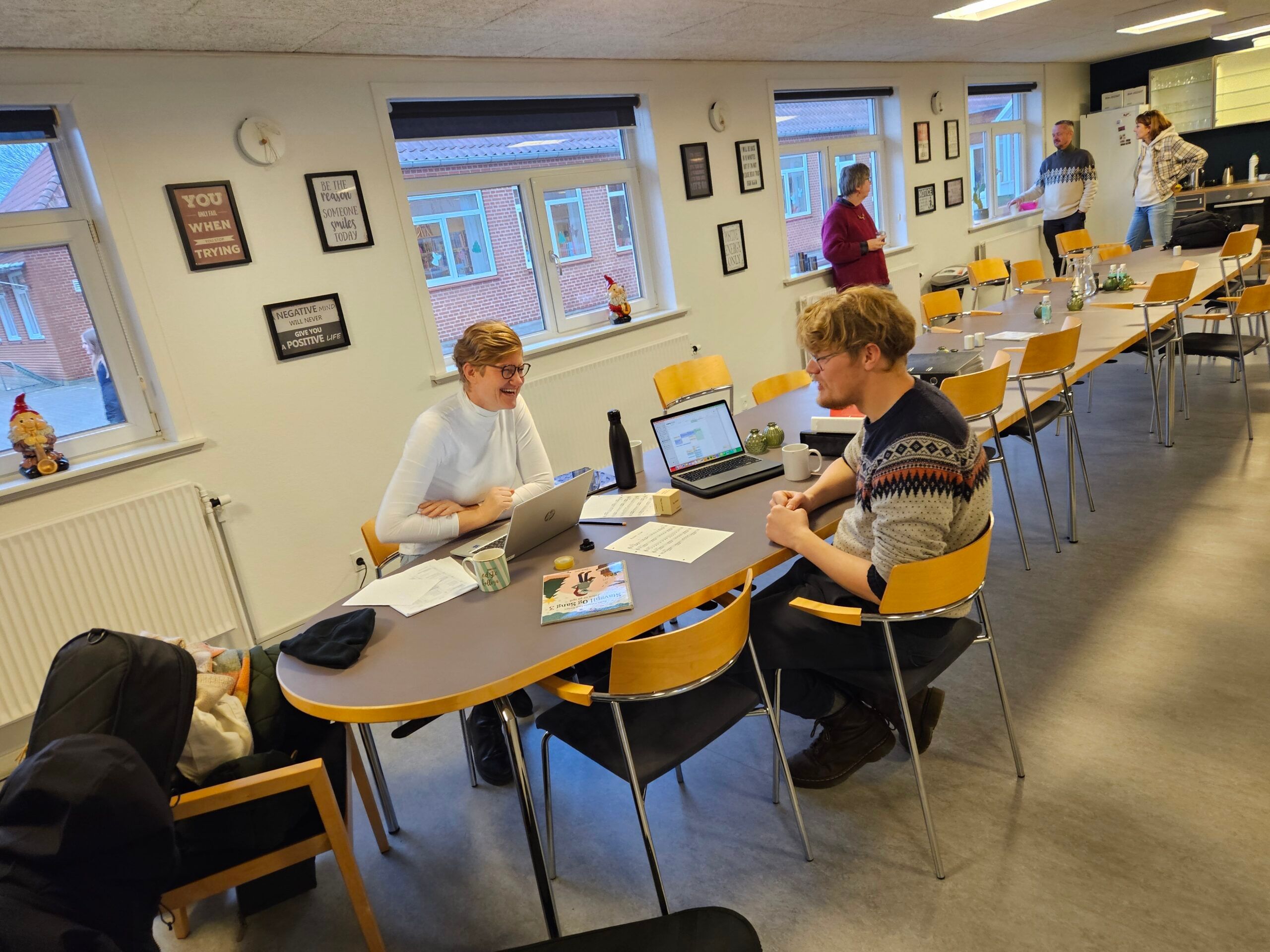 Featured image for Helle var panisk angst inden: "Men det er det bedste, der er sket for mig som musikl&aelig;rer"