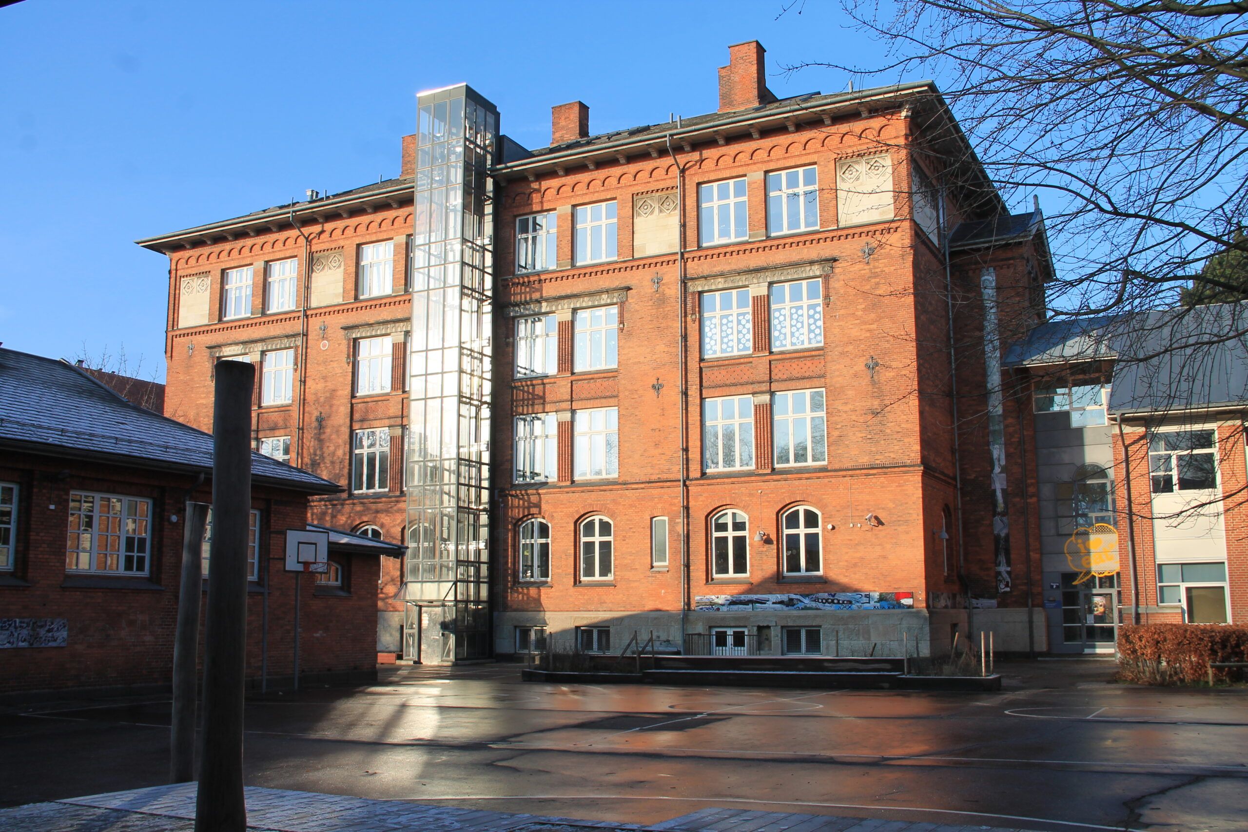 Featured image for Ny drejning i sagen på Blågård: Ledelsen skal undersøges