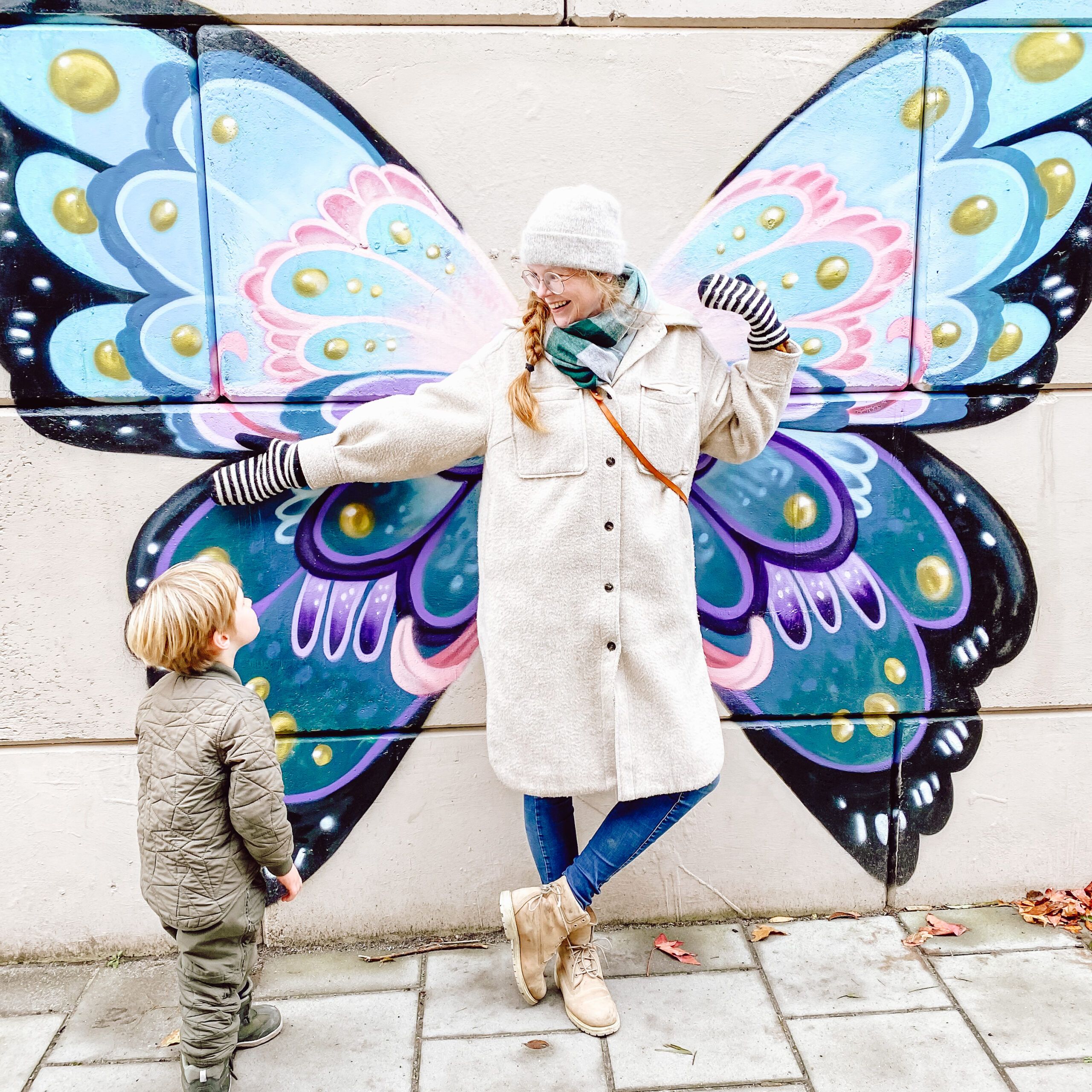 Featured image for Engelskl&aelig;rer har udviklet et p&aring;ske-materiale: &rdquo;Eleverne synes, at det er total fedt, n&aring;r vi arbejder med p&aring;ske"