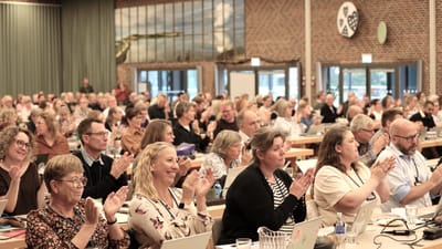 Delegerede til kongres 2026 klapper